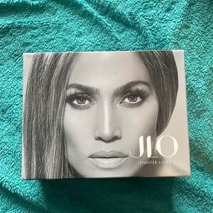 Jennifer Lopez Brand Size 8 sneakers